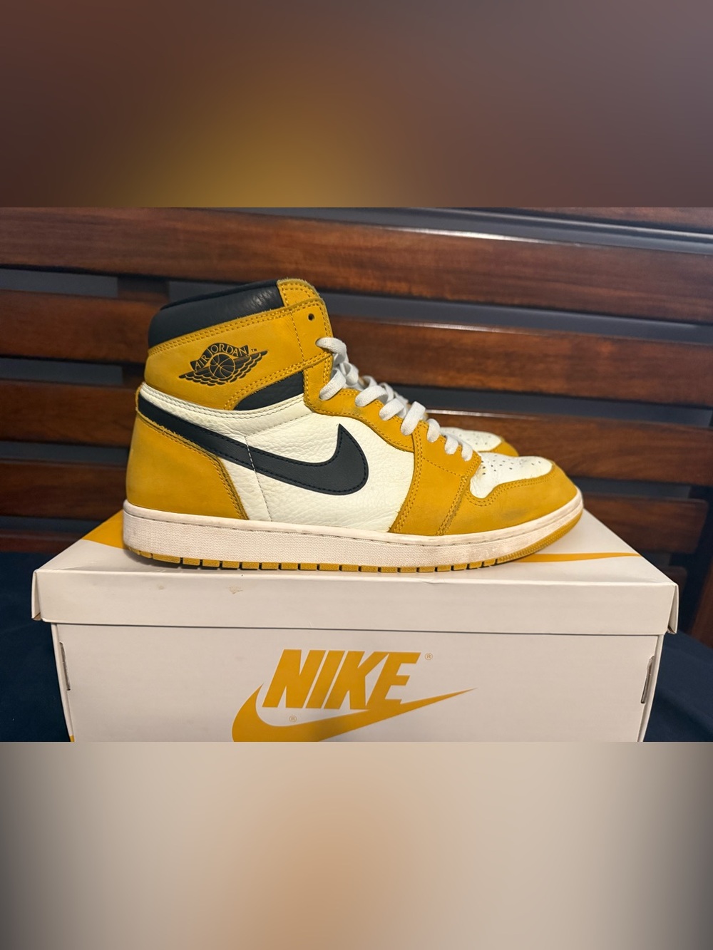 Air Jordan 1 Retro High OG Yellow Ochre Size 12 — Pre-Owned w/ Box